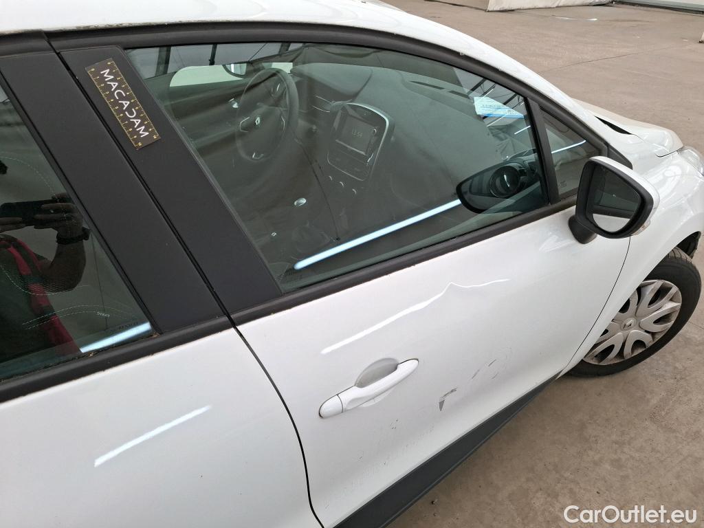  Renault  Clio  IV Air MediaNav 1.5 dCi 75CV BVM5 E6 #28