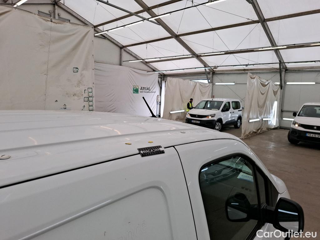  Citroen  Berlingo  Fourgon Club M 650 1.5 BlueHDi 75CV BVM5 E6dT #22