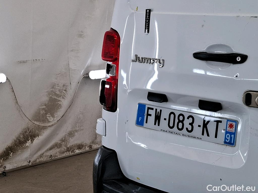 Citroen  Jumpy CITROEN  / 2016 / 4P / Fourgon tôlé XL BlueHDi 120 S&S 340 Nm CA REP Control #6
