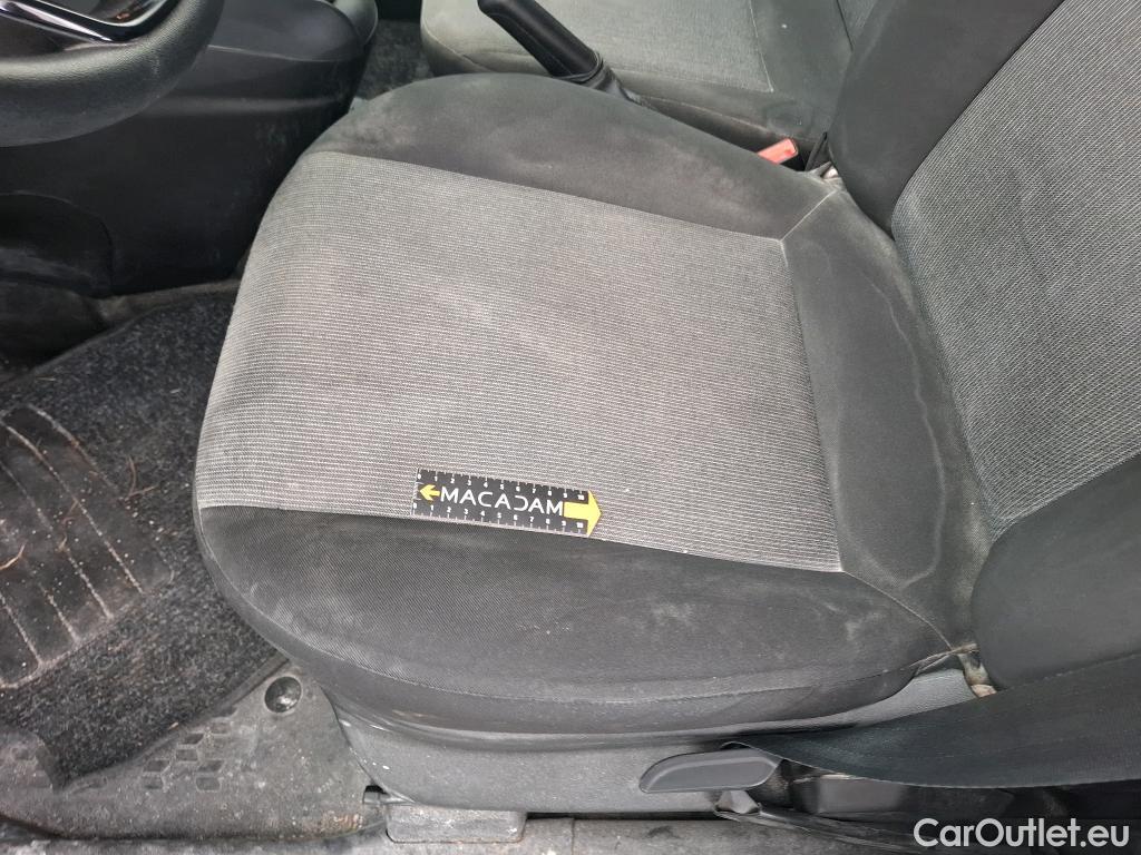  Fiat  Doblo Doblò Pro Lounge Fourgon 1.3 Multijet 95CV BVM5 E6dT #25