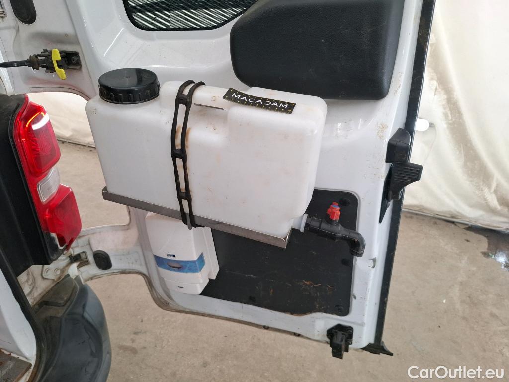  Citroen  Jumpy  Fourgon Control M 2.0 BlueHDi 120CV BVM6 E6dT #42
