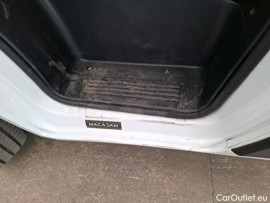  Peugeot  Boxer PEUGEOT  / 2014 / 4P / Fourgon tôlé BlueHDi S&S 120 PREMIUM 330 L1H2 #3
