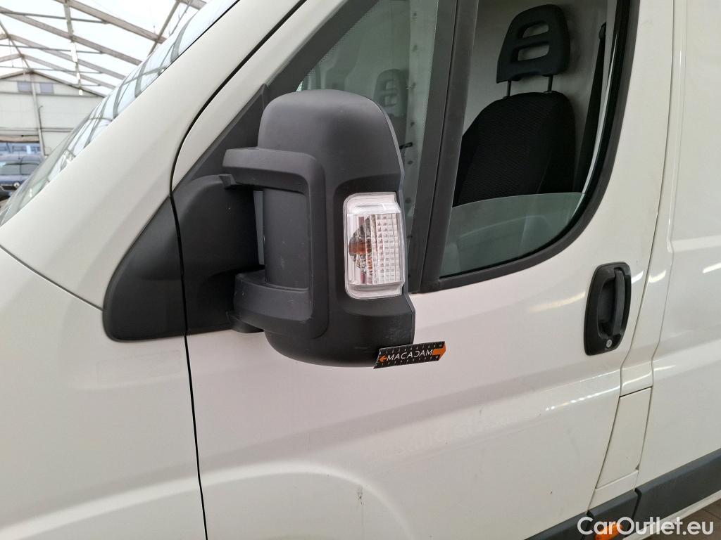  Peugeot  Boxer PEUGEOT  VU 4p Fourgon 2.0 BLUEHDI 130 S&S PREMIUM 335 L3H3 #128