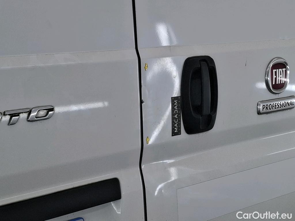  Fiat  Ducato FIAT  / 2014 / 4P / Fourgon tôlé 3.0 C H1 2.3 Multijet 120 Pack Pro Nav #28