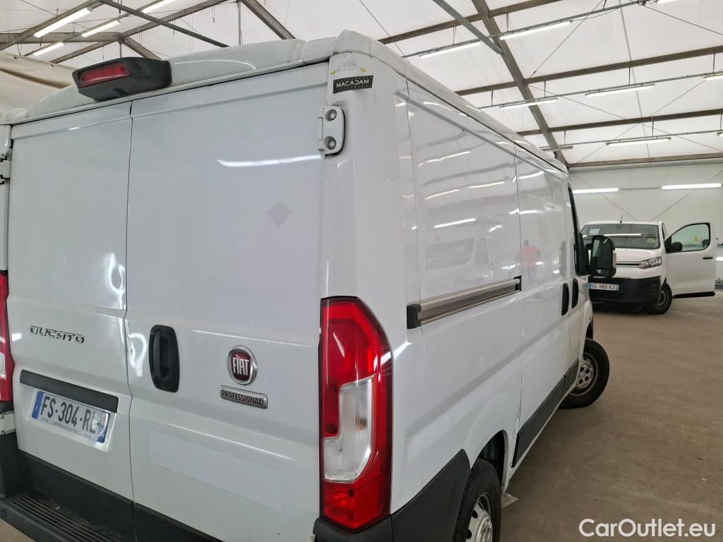  Fiat  Ducato FIAT  / 2014 / 4P / Fourgon tôlé 3.0 C H1 2.3 Multijet 120 Pack Pro Nav #107