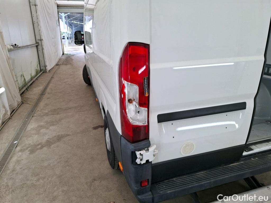  Peugeot  Boxer PEUGEOT  VU 4p Fourgon 2.0 BLUEHDI 130 S&S PREMIUM 335 L3H3 #75