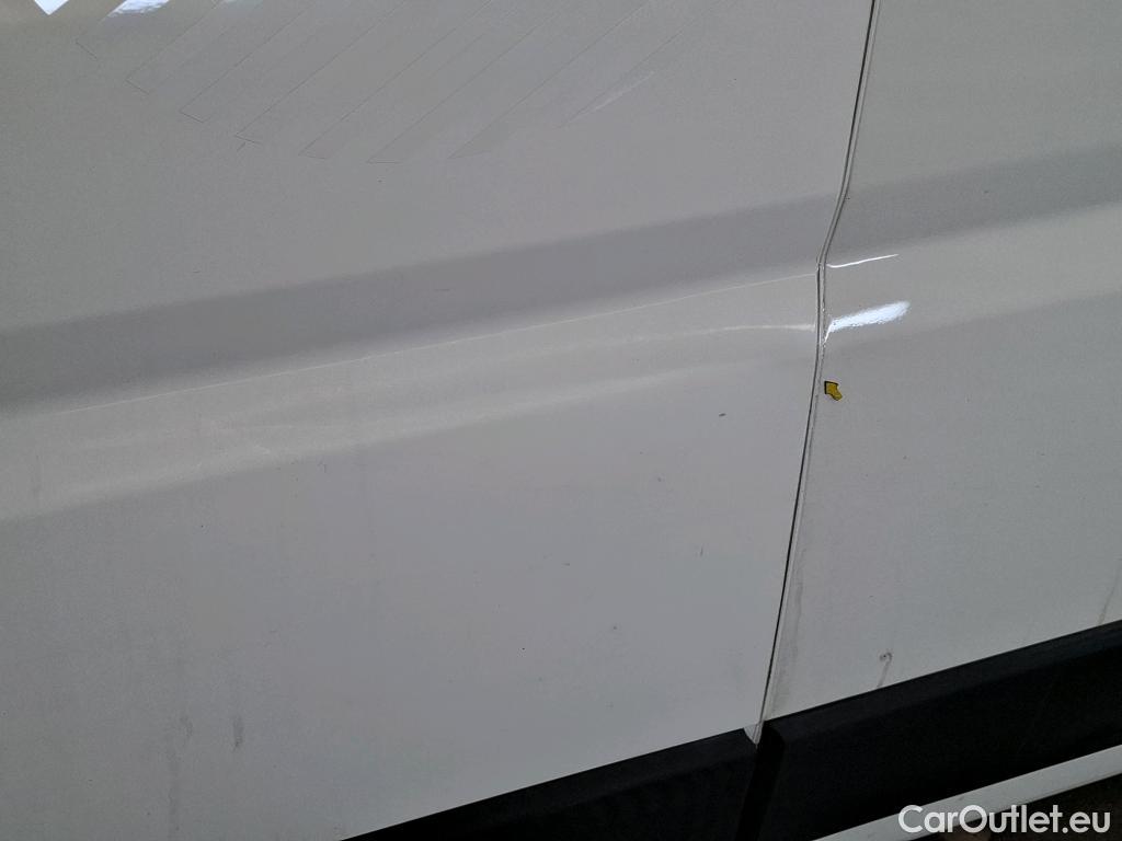  Peugeot  Boxer PEUGEOT  VU 4p Fourgon 2.0 BLUEHDI 130 S&S PREMIUM 335 L3H3 #20