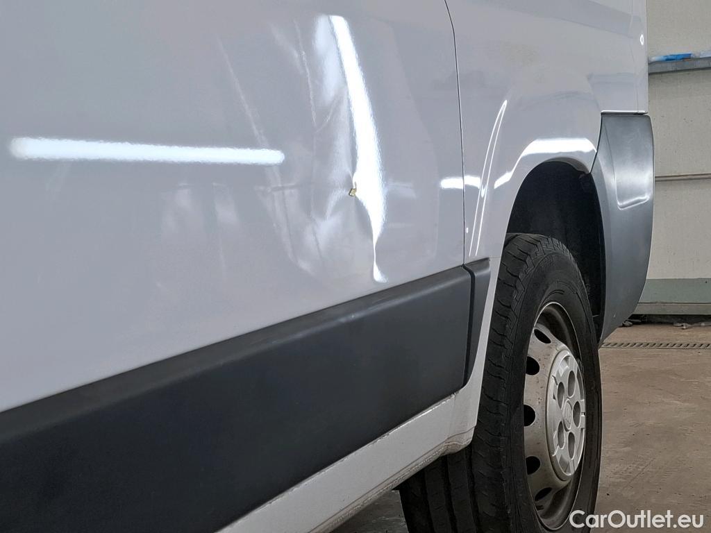  Fiat  Ducato FIAT  / 2014 / 4P / Fourgon tôlé 3.0 C H1 2.3 Multijet 120 Pack Pro Nav #88