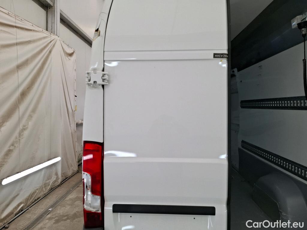  Peugeot  Boxer PEUGEOT  VU 4p Fourgon 2.0 BLUEHDI 130 S&S PREMIUM 335 L3H3 #1