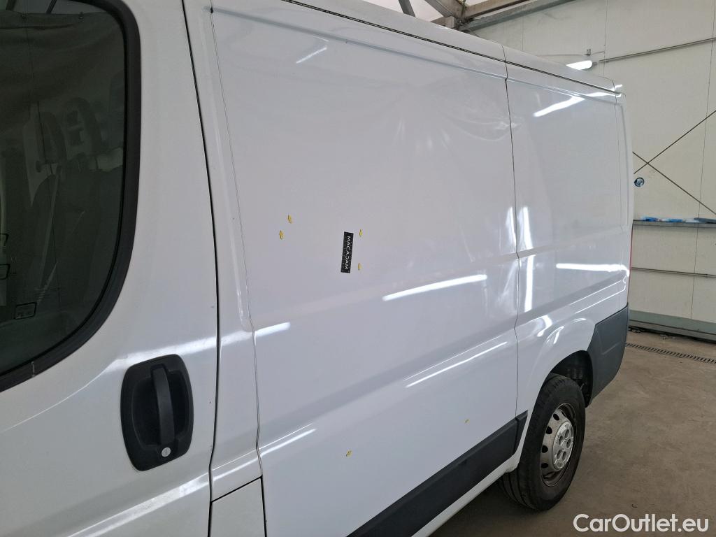  Fiat  Ducato FIAT  / 2014 / 4P / Fourgon tôlé 3.0 C H1 2.3 Multijet 120 Pack Pro Nav #83