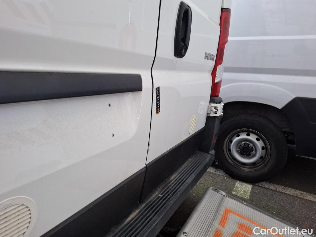  Peugeot  Boxer PEUGEOT  VU 4p Fourgon 2.0 BLUEHDI 130 S&S PREMIUM 335 L3H3 #73