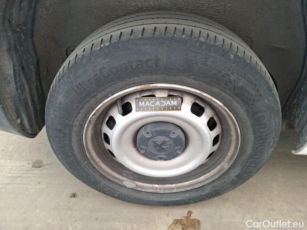  Peugeot  Partner  Premium L1 1.5 HDi 75CV BVM5 E6dT #24