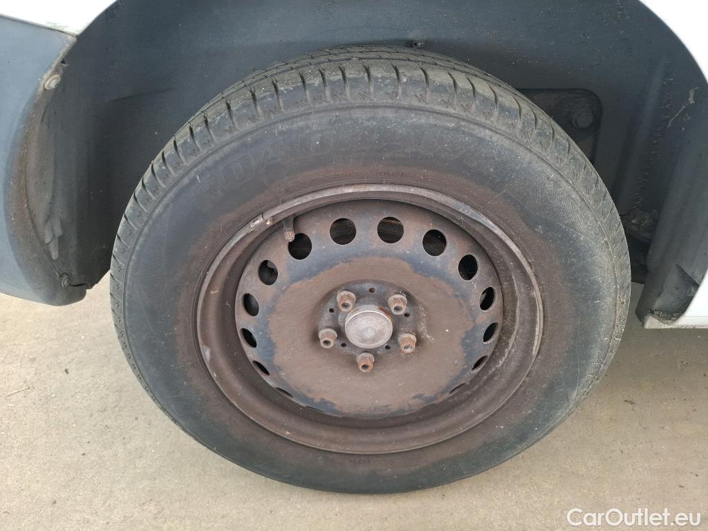  Renault  Kangoo RENAULT  Express  2013  4P  Fourgonnette Grand Confort dCi 75 #60