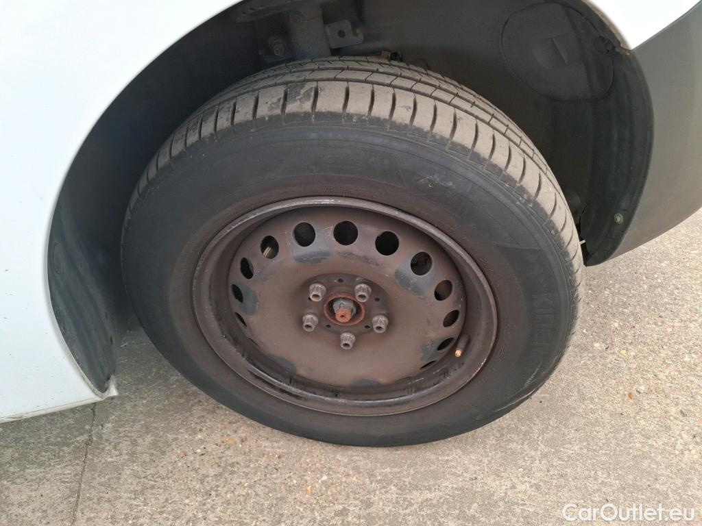  Renault  Kangoo  Express Maxi Extra (Série Spéciale) 1.5 dCi 90CV BVM5 E6 #20