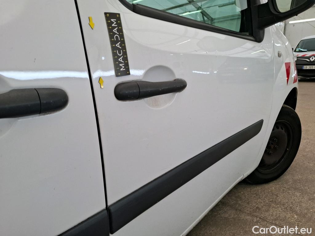  Renault  Kangoo  Express Maxi Extra (Série Spéciale) 1.5 dCi 90CV BVM5 E6 #23