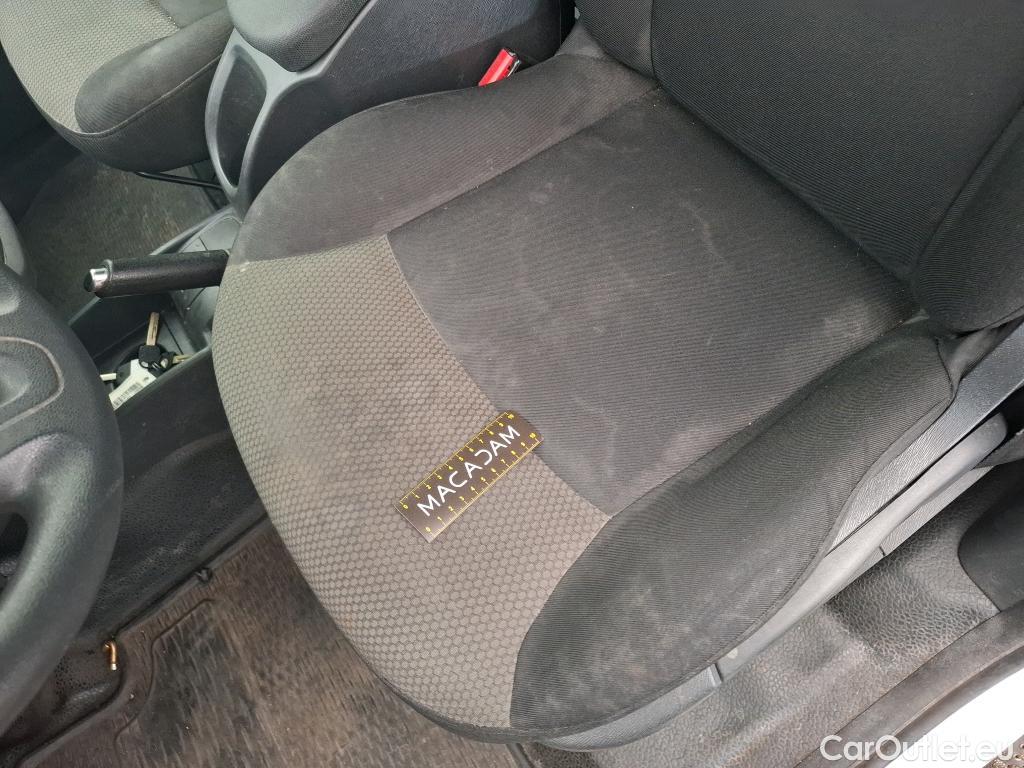  Renault  Kangoo  Express Maxi Extra (Série Spéciale) 1.5 dCi 90CV BVM5 E6 #36