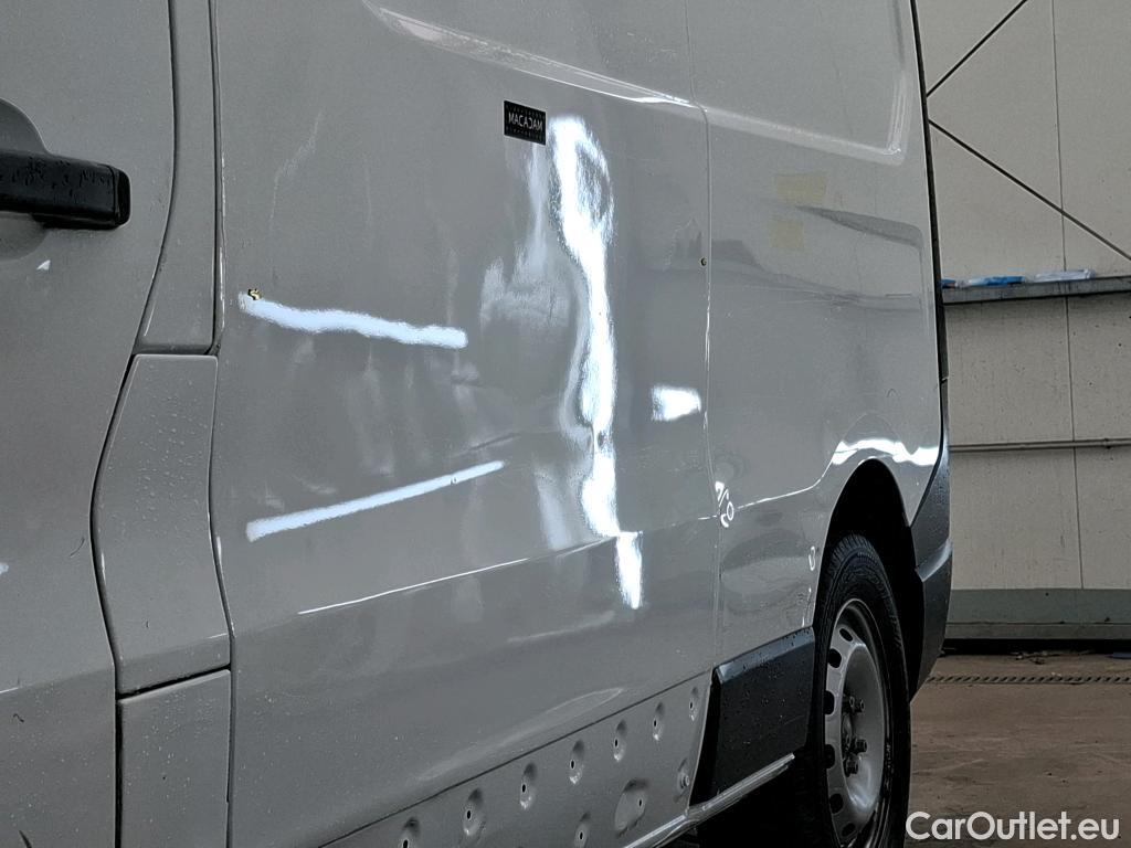  Renault  Trafic  III Fourgon L2H1 3T Confort 2.0 dCi 130CV BVM6 E6d #23