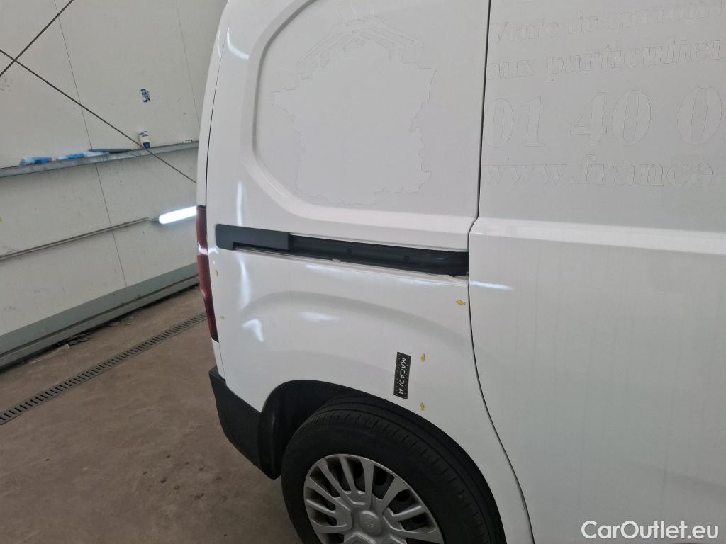  Toyota  Proace TOYOTA  City / 2019 / 4P / Fourgonnette 1.2 MEDIUM 130 VVT-I BUSINESS AUTO #46