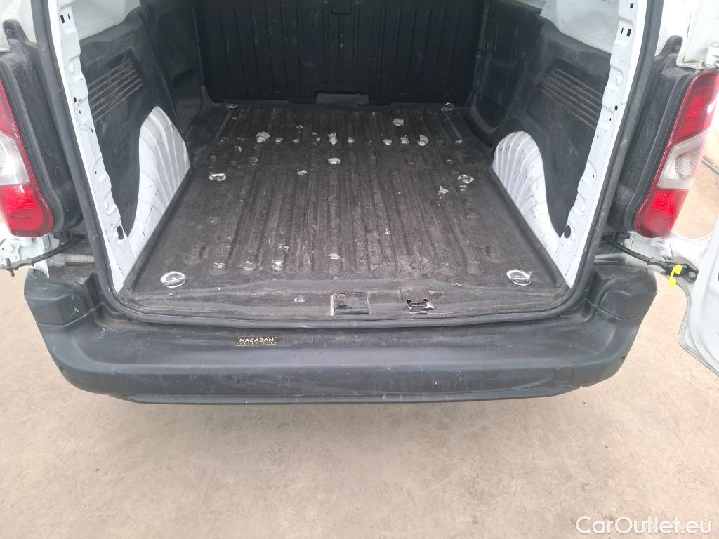  Toyota  Proace TOYOTA  City / 2019 / 4P / Fourgonnette 1.2 MEDIUM 130 VVT-I BUSINESS AUTO #65