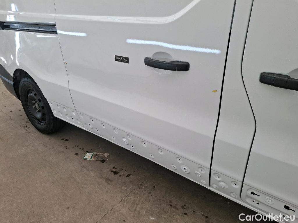  Renault  Trafic  III Fourgon L2H1 3T Confort 2.0 dCi 130CV BVM6 E6d #113