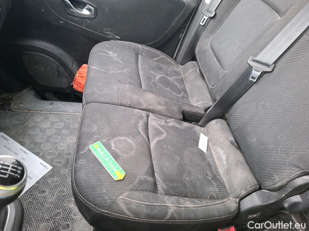  Renault  Trafic RENAULT  VU 4p Fourgon FG GCF L2H1 1300 dCi 120 #28