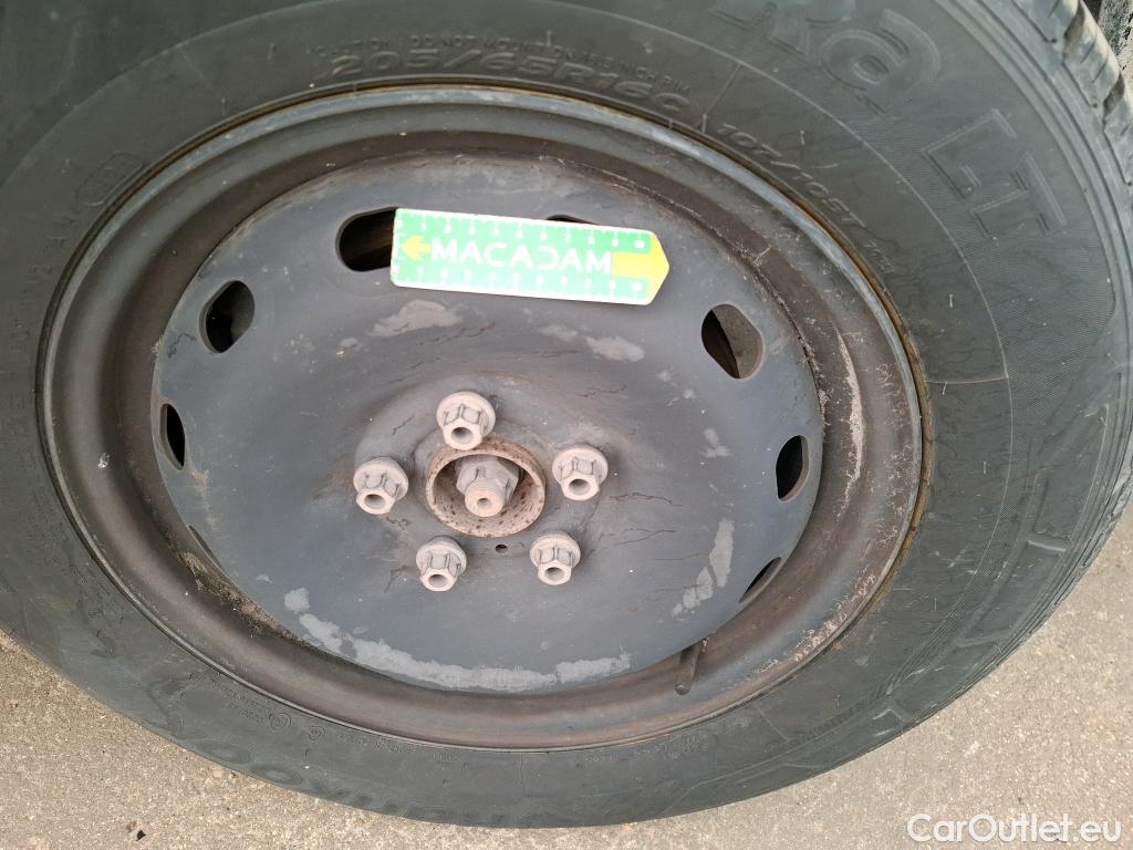 Renault  Trafic RENAULT  VU 4p Fourgon FG GCF L2H1 1300 dCi 120 #22