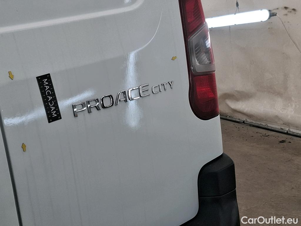  Toyota  Proace TOYOTA  City / 2019 / 4P / Fourgonnette 1.2 MEDIUM 130 VVT-I BUSINESS AUTO #92