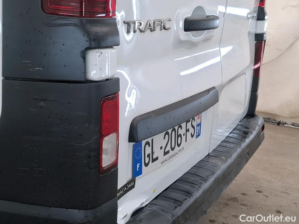  Renault  Trafic  III Fourgon L2H1 3T Confort 2.0 dCi 130CV BVM6 E6d #75