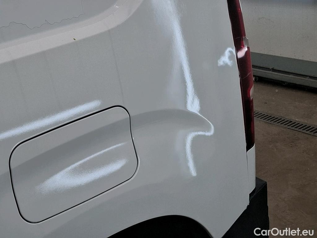  Toyota  Proace TOYOTA  City / 2019 / 4P / Fourgonnette 1.2 MEDIUM 130 VVT-I BUSINESS AUTO #16