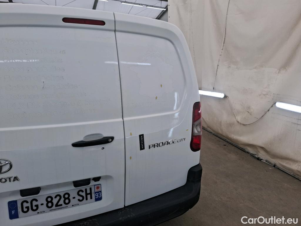  Toyota  Proace TOYOTA  City / 2019 / 4P / Fourgonnette 1.2 MEDIUM 130 VVT-I BUSINESS AUTO #90