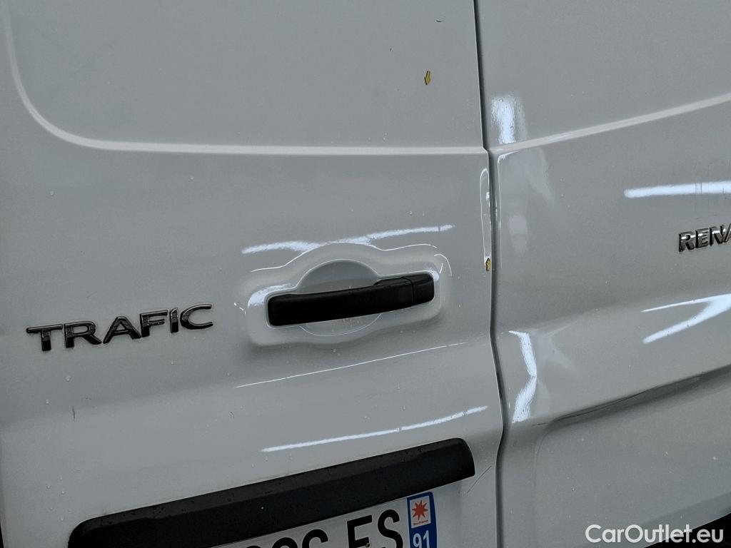  Renault  Trafic  III Fourgon L2H1 3T Confort 2.0 dCi 130CV BVM6 E6d #70