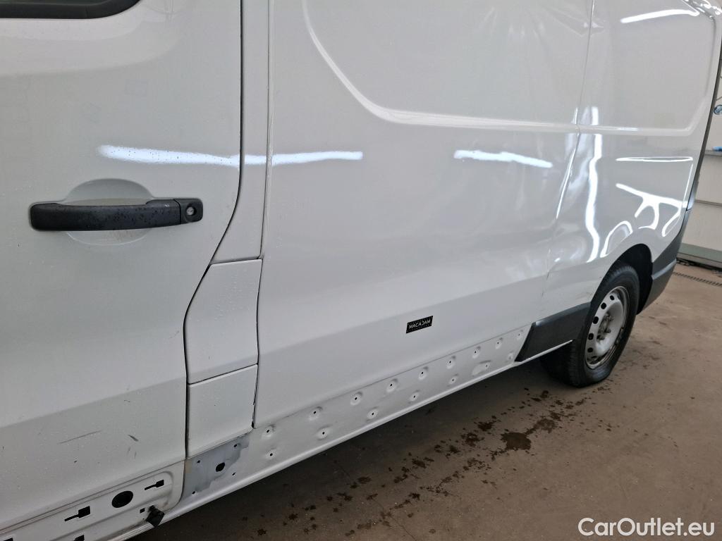  Renault  Trafic  III Fourgon L2H1 3T Confort 2.0 dCi 130CV BVM6 E6d #117
