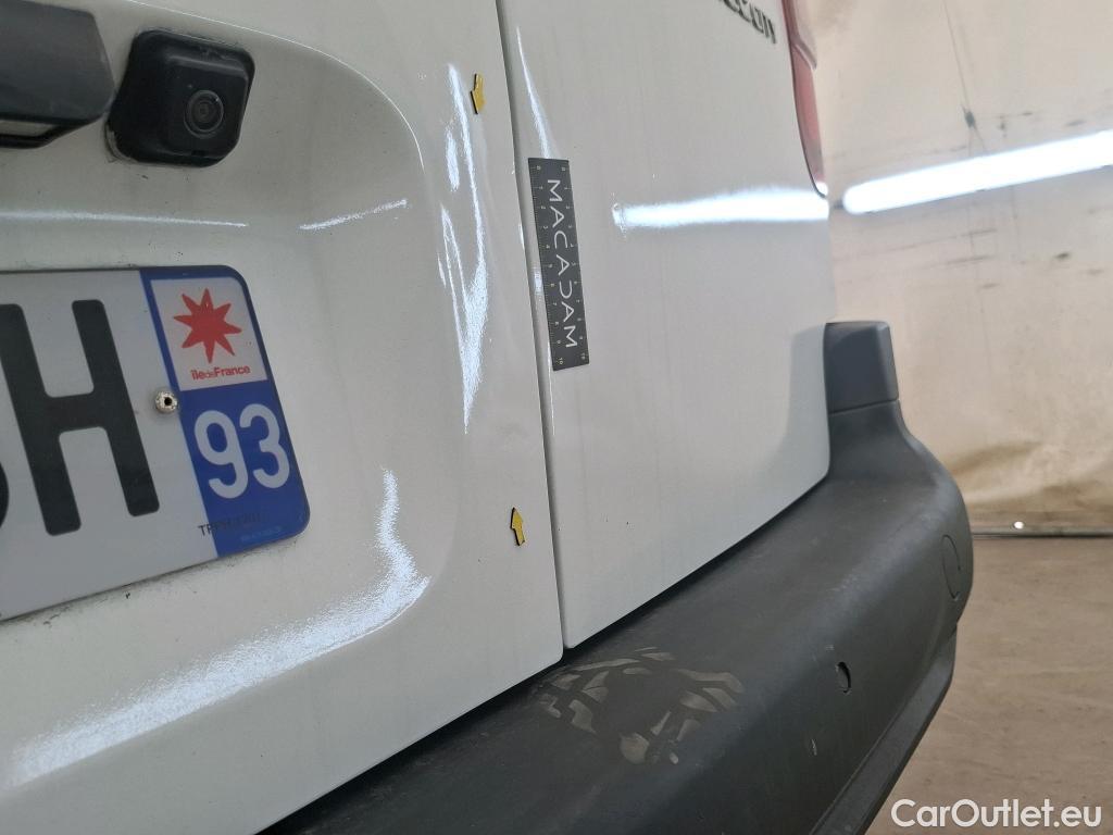  Toyota  Proace TOYOTA  City / 2019 / 4P / Fourgonnette 1.2 MEDIUM 130 VVT-I BUSINESS AUTO #74