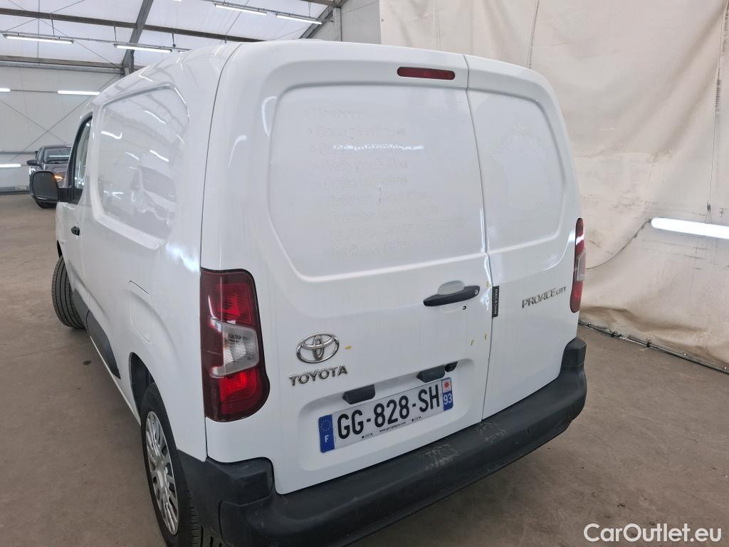  Toyota  Proace TOYOTA  City / 2019 / 4P / Fourgonnette 1.2 MEDIUM 130 VVT-I BUSINESS AUTO #67