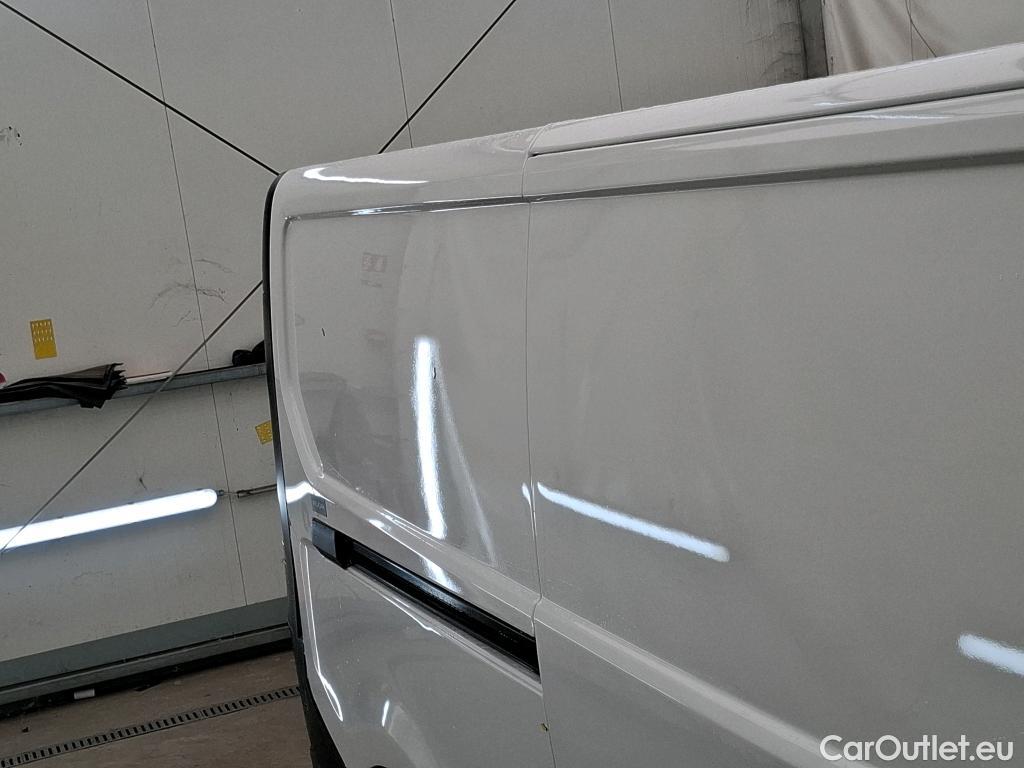  Renault  Trafic  III Fourgon L2H1 3T Confort 2.0 dCi 130CV BVM6 E6d #18