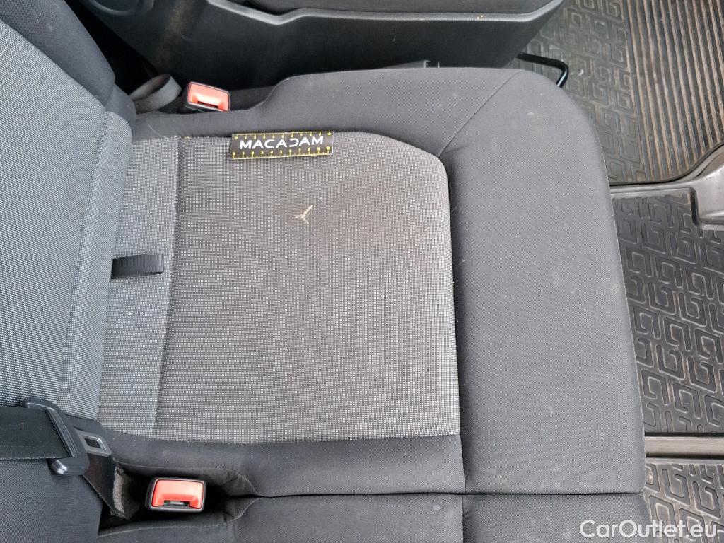  Volkswagen  Crafter  Fourgon Fourgon 35 lang mit Hochdach FWD 2.0 140CV BVM6 #95