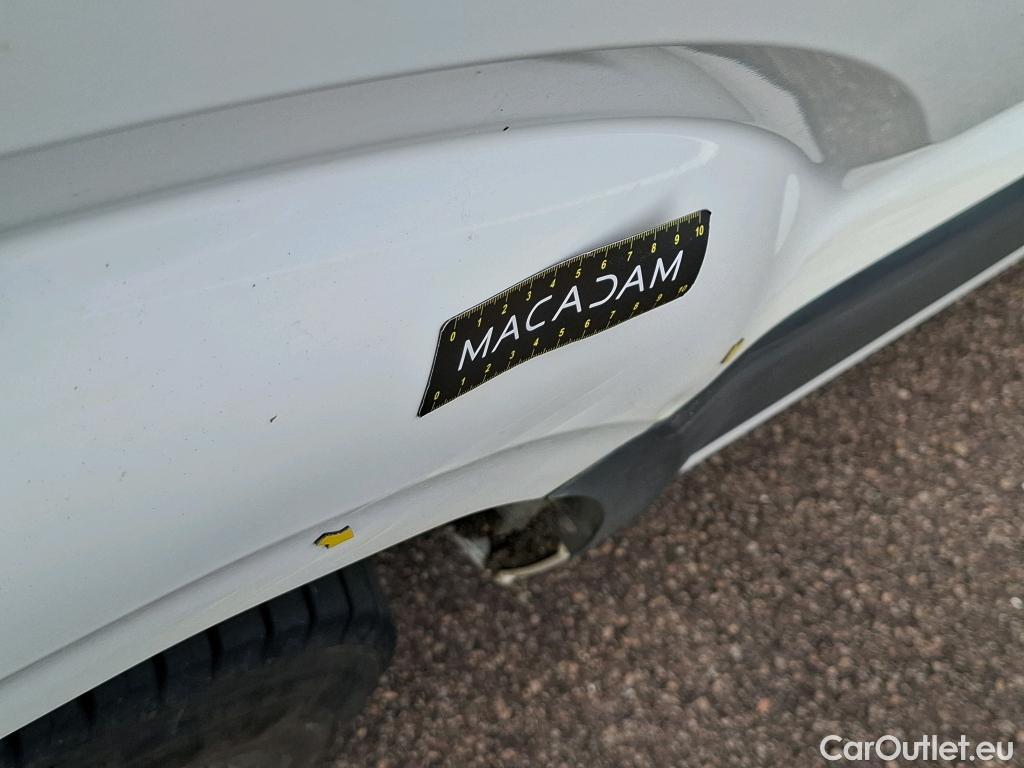  Volkswagen  Crafter  Fourgon Fourgon 35 lang mit Hochdach FWD 2.0 140CV BVM6 #19