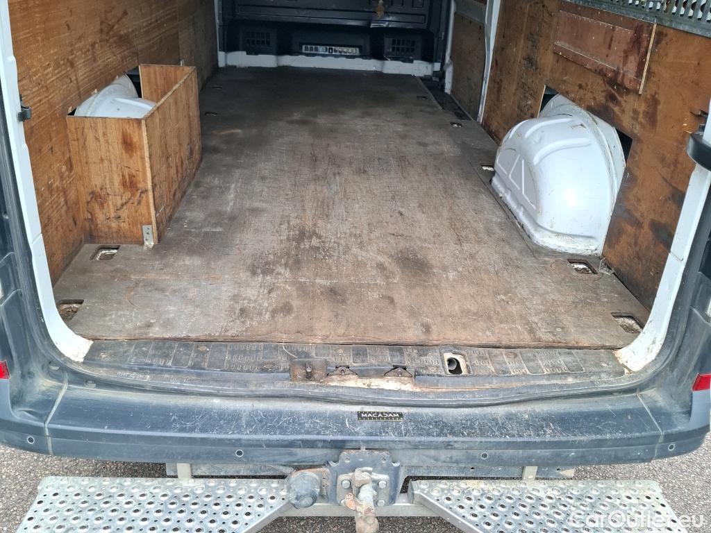  Volkswagen  Crafter  Fourgon Fourgon 35 lang mit Hochdach FWD 2.0 140CV BVM6 #77