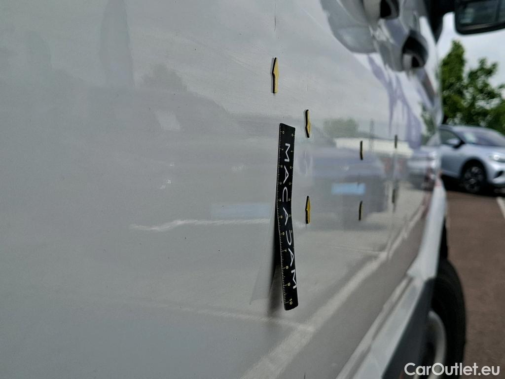  Volkswagen  Crafter  Fourgon Fourgon 35 lang mit Hochdach FWD 2.0 140CV BVM6 #37