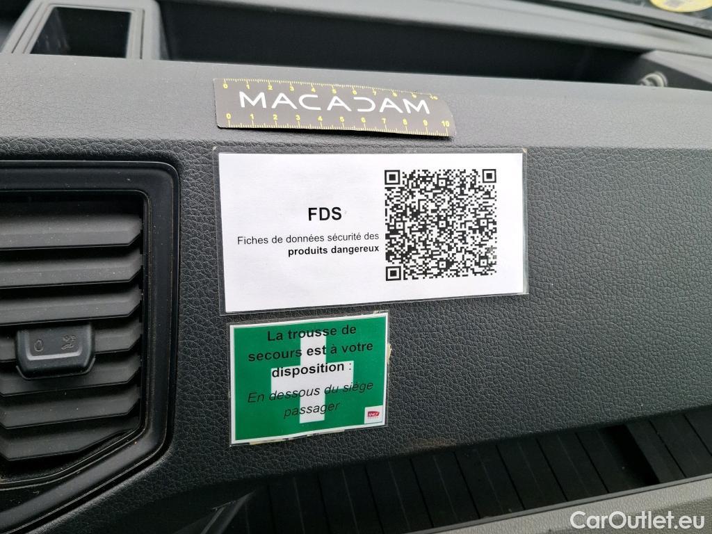  Volkswagen  Crafter  Fourgon Fourgon 35 lang mit Hochdach FWD 2.0 140CV BVM6 #111