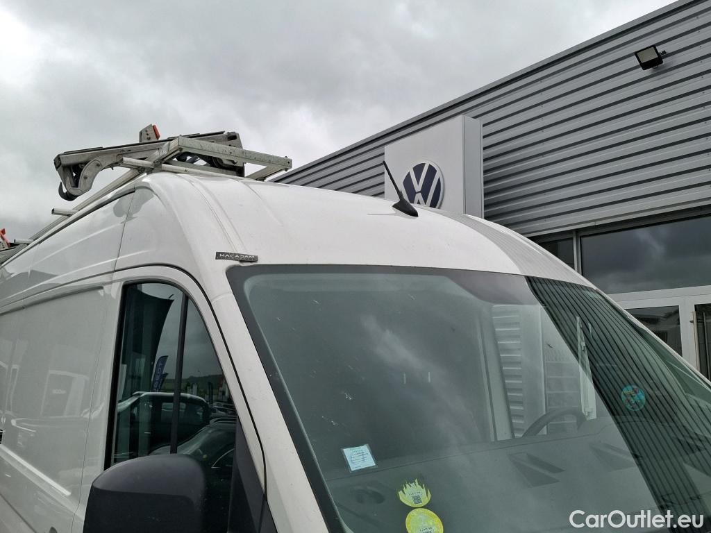  Volkswagen  Crafter  Fourgon Fourgon 35 lang mit Hochdach FWD 2.0 140CV BVM6 #100