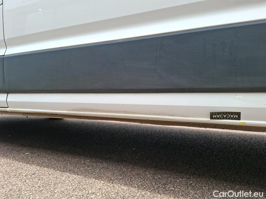  Volkswagen  Crafter  Fourgon Fourgon 35 lang mit Hochdach FWD 2.0 140CV BVM6 #12