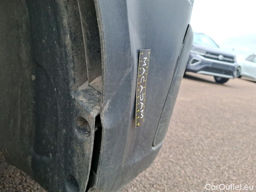  Volkswagen  Crafter  Fourgon Fourgon 35 lang mit Hochdach FWD 2.0 140CV BVM6 #2