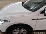  Volkswagen  Tiguan VOLKSWAGEN  / 2020 / 5P / SUV 2.0 TDI SCR 110KW ELEGANCE DSG #65