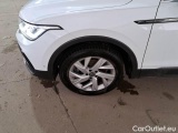  Volkswagen  Tiguan VOLKSWAGEN  / 2020 / 5P / SUV 2.0 TDI SCR 110KW ELEGANCE DSG #76