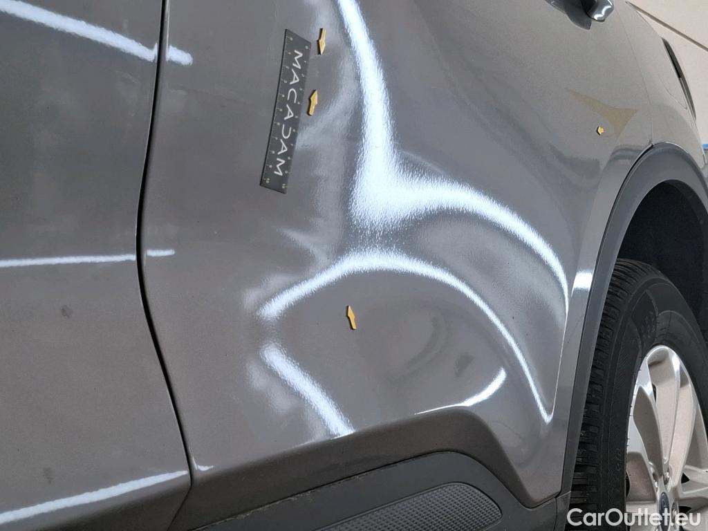  Ford  Kuga FORD  / 2019 / 5P / SUV 2.5 190 hybrid Flexifuel Pshift Titanium #47