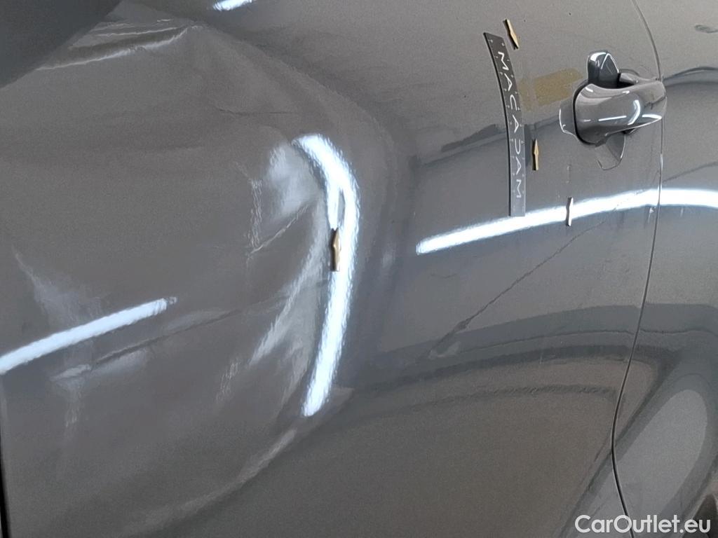  Ford  Kuga FORD  / 2019 / 5P / SUV 2.5 190 hybrid Flexifuel Pshift Titanium #35
