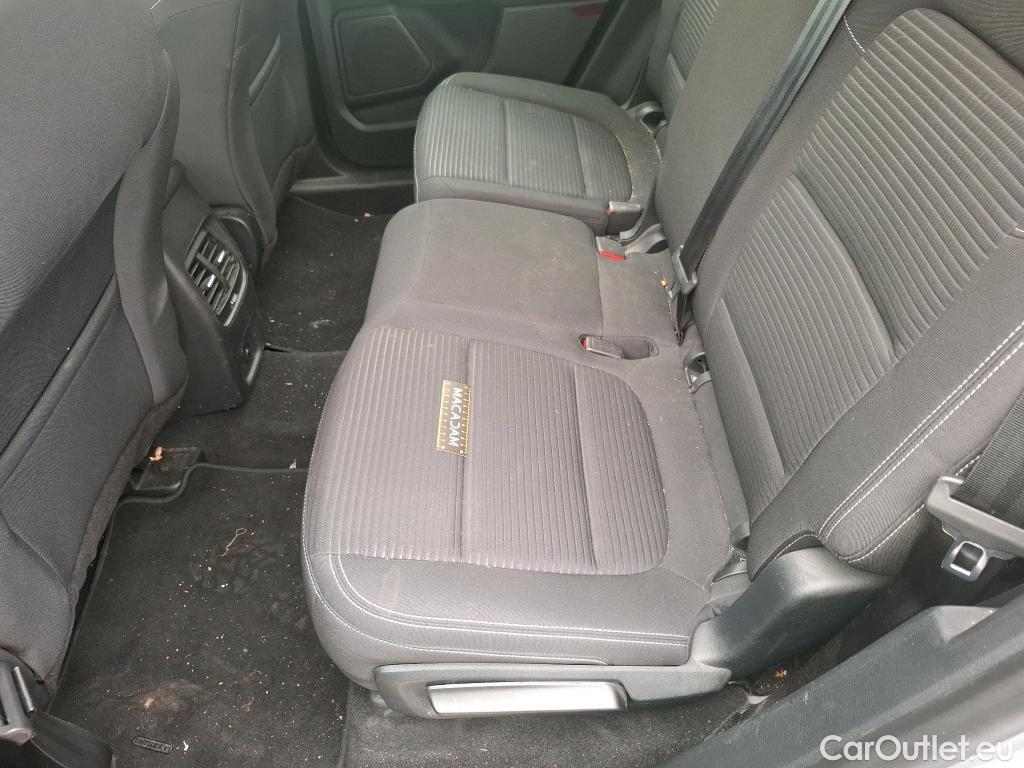  Ford  Kuga FORD  / 2019 / 5P / SUV 2.5 190 hybrid Flexifuel Pshift Titanium #83