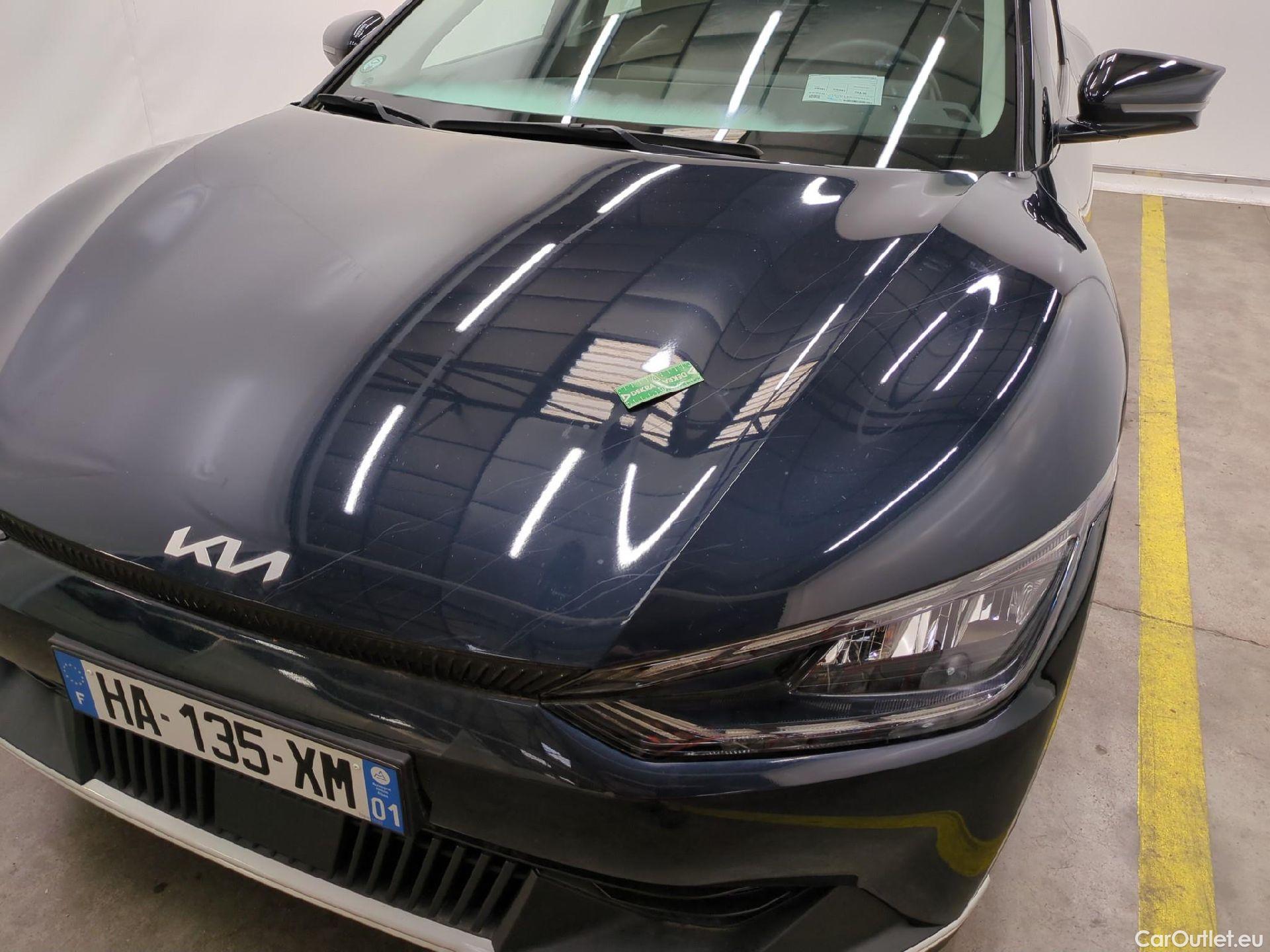  KIA  Ev6 KIA  / 2021 / 5P / SUV 77 KWh AIR ACTIVE BUSINESS #13
