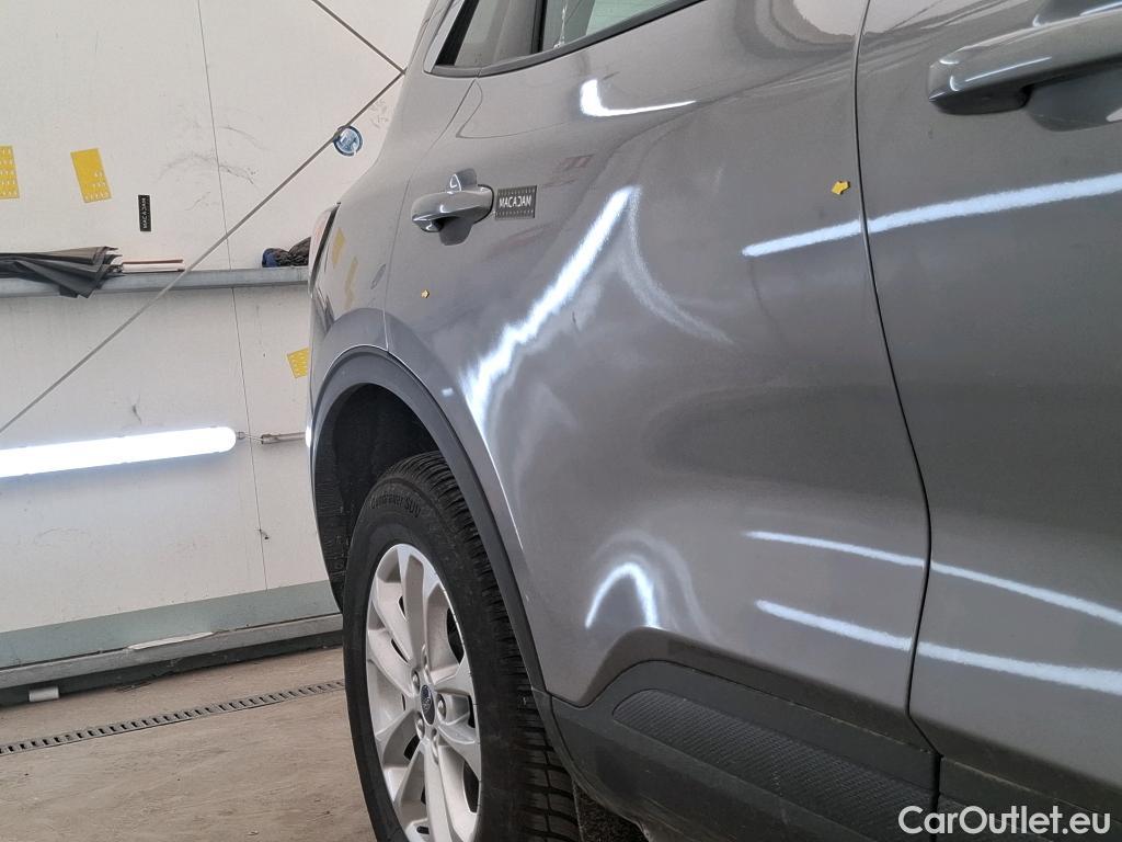  Ford  Kuga FORD  / 2019 / 5P / SUV 2.5 190 hybrid Flexifuel Pshift Titanium #57
